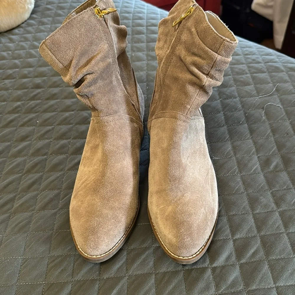 Lucca Lane ankle booties. - Picture 1 of 4